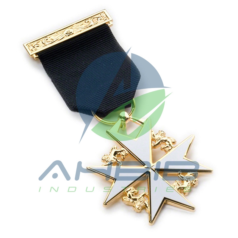 Masonic Knight Of Malta Breast Jewel