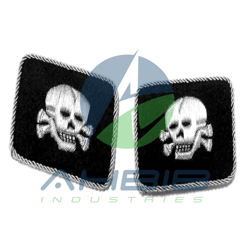 German Totenkopf Officers Double Skulls Horizontal